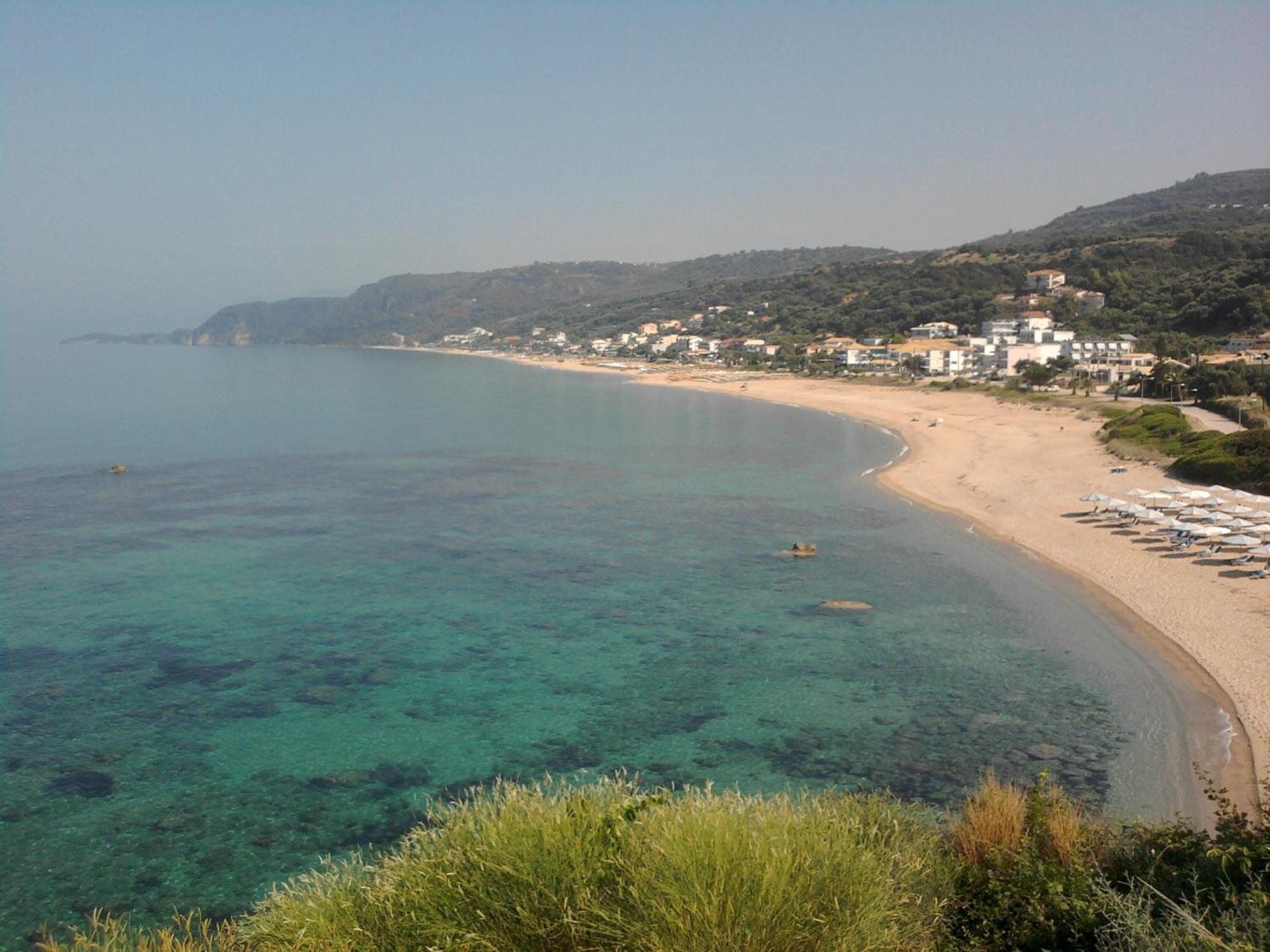 Palmina Mare Villa And Studios Paralia Vrachou Exteriör bild