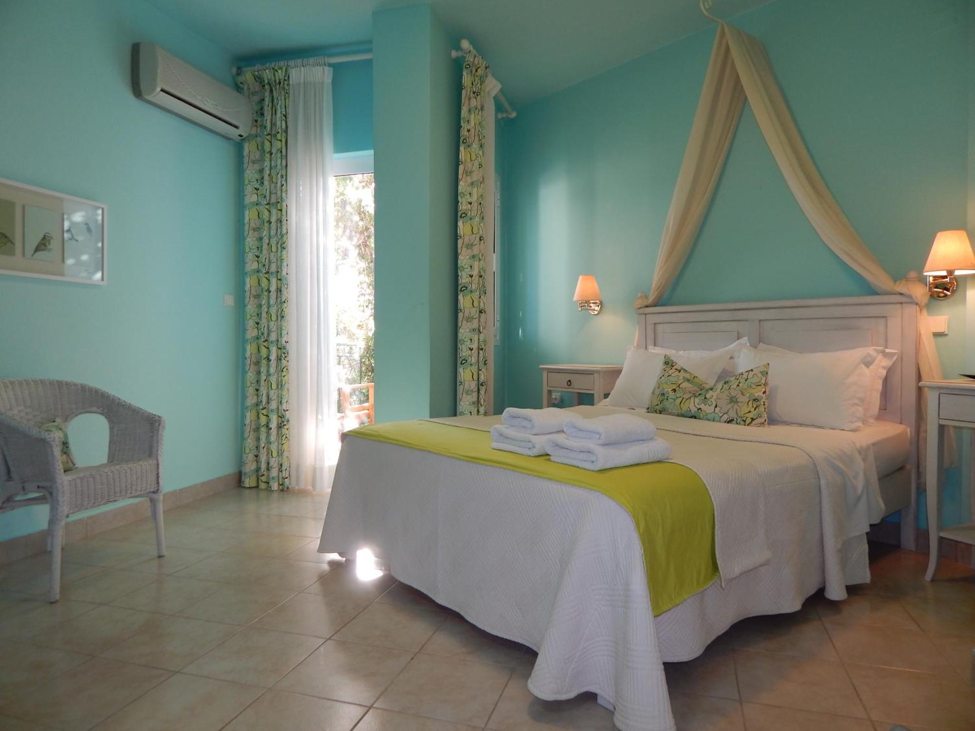 Palmina Mare Villa And Studios Paralia Vrachou Exteriör bild